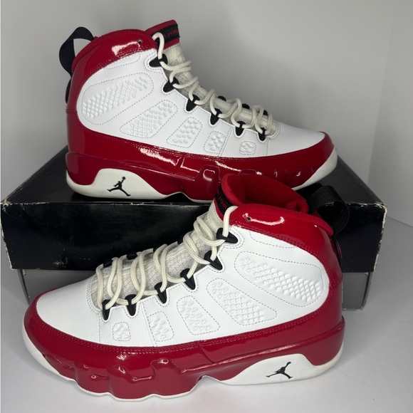 air jordan gym red 9